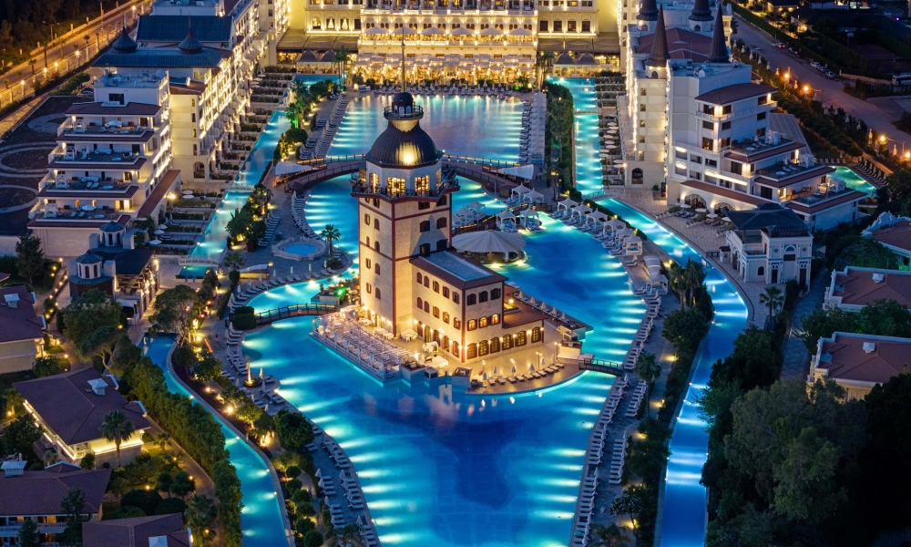 TITANIC MARDAN PALACE