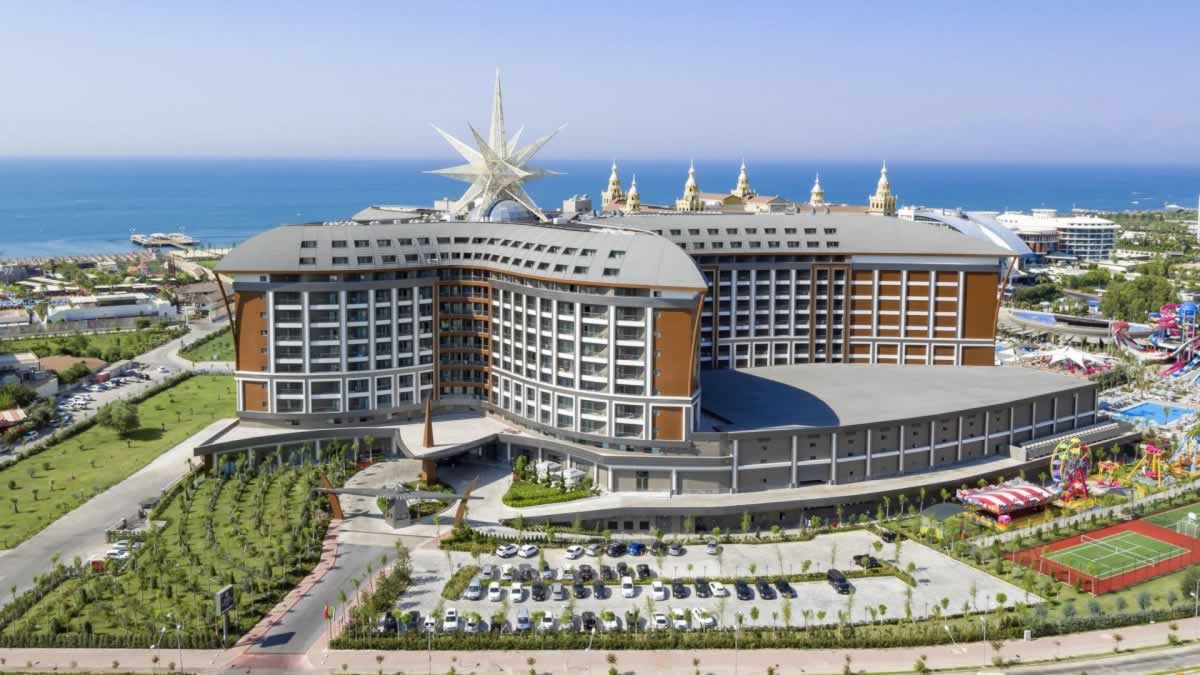 ROYAL SEGINUS LARA HOTEL 5★