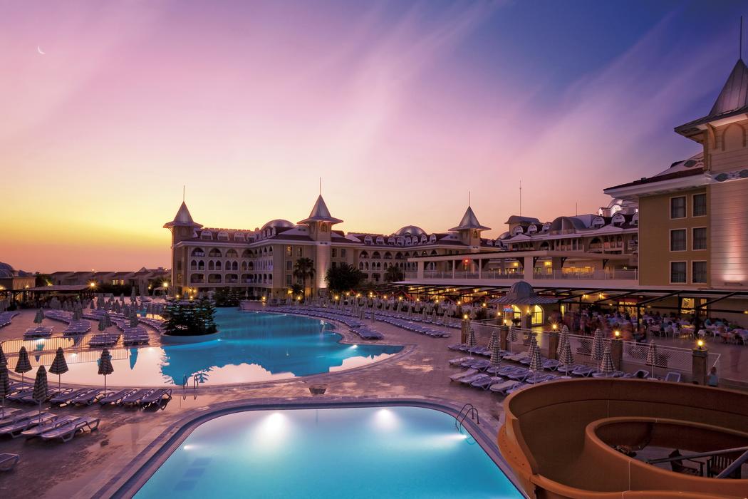SIDE STAR RESORT HOTEL